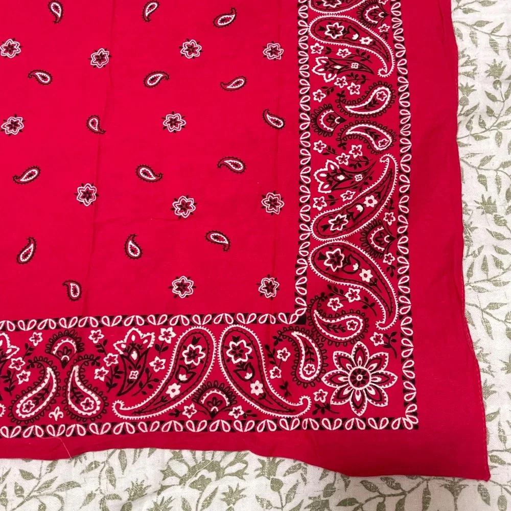 VTG USA 100% Cotton Cherry‎ Red Bandana Handkerchief Floral Paisley Rave 13962